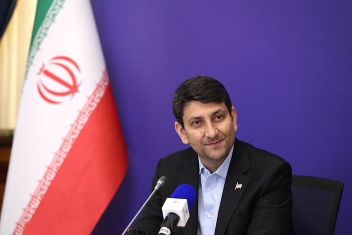 تصویر خبر: وزیر ارتباطات: اینترنت ماهواره‌ای جایگزین اینترنت زمینی نمی‌شود