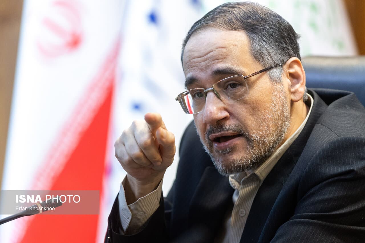 تصویر خبر: نگاهداری: نباید ترور اعتبار شخصیت‌ها را کم اهمیت‌تر از تهدید جان آنان دانست