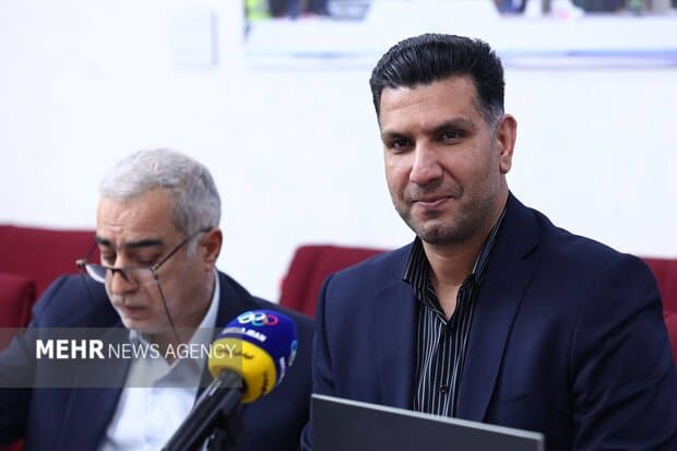 تصویر خبر: پاکدل: دست و پا بسته به ناگویا نمی‌رویم؛ پرسپولیس دقیقه آخر پشیمان شد