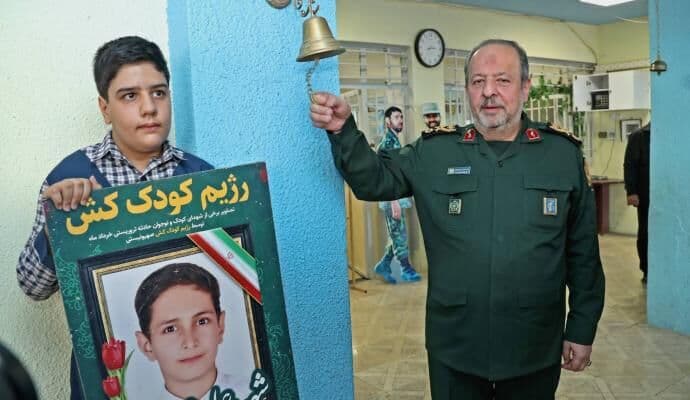 تصویر خبر: سردار ابن الرضا: تجربه جنگ به ما یادآوری کرد که برای تهدیدات آینده آماده باشیم