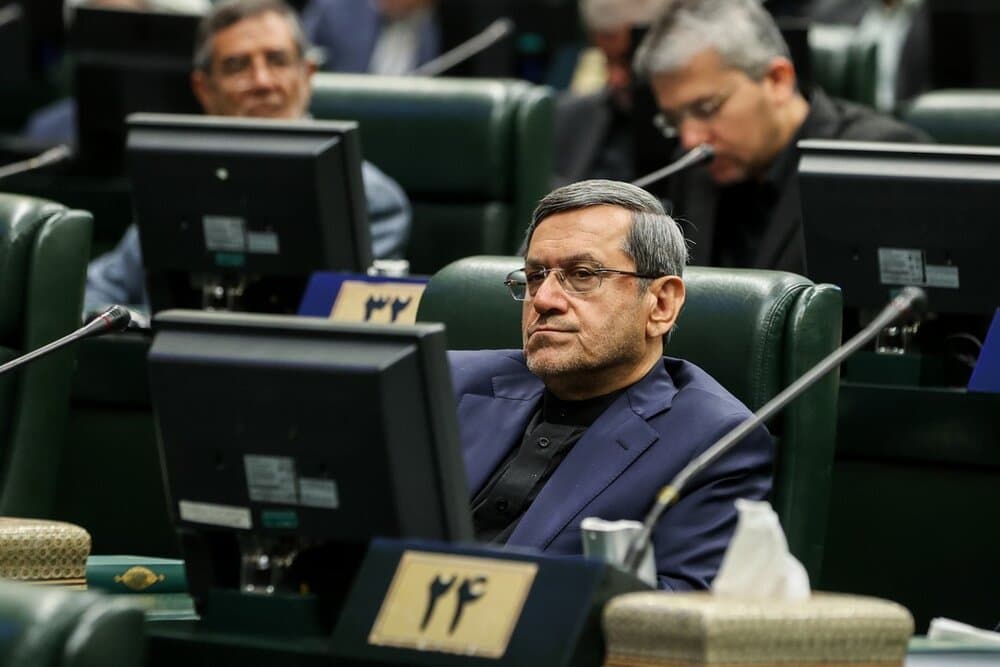 تصویر خبر: واکنش کمیسیون امنیت ملی به قطعنامه شورای حکام علیه برنامه هسته‌ای