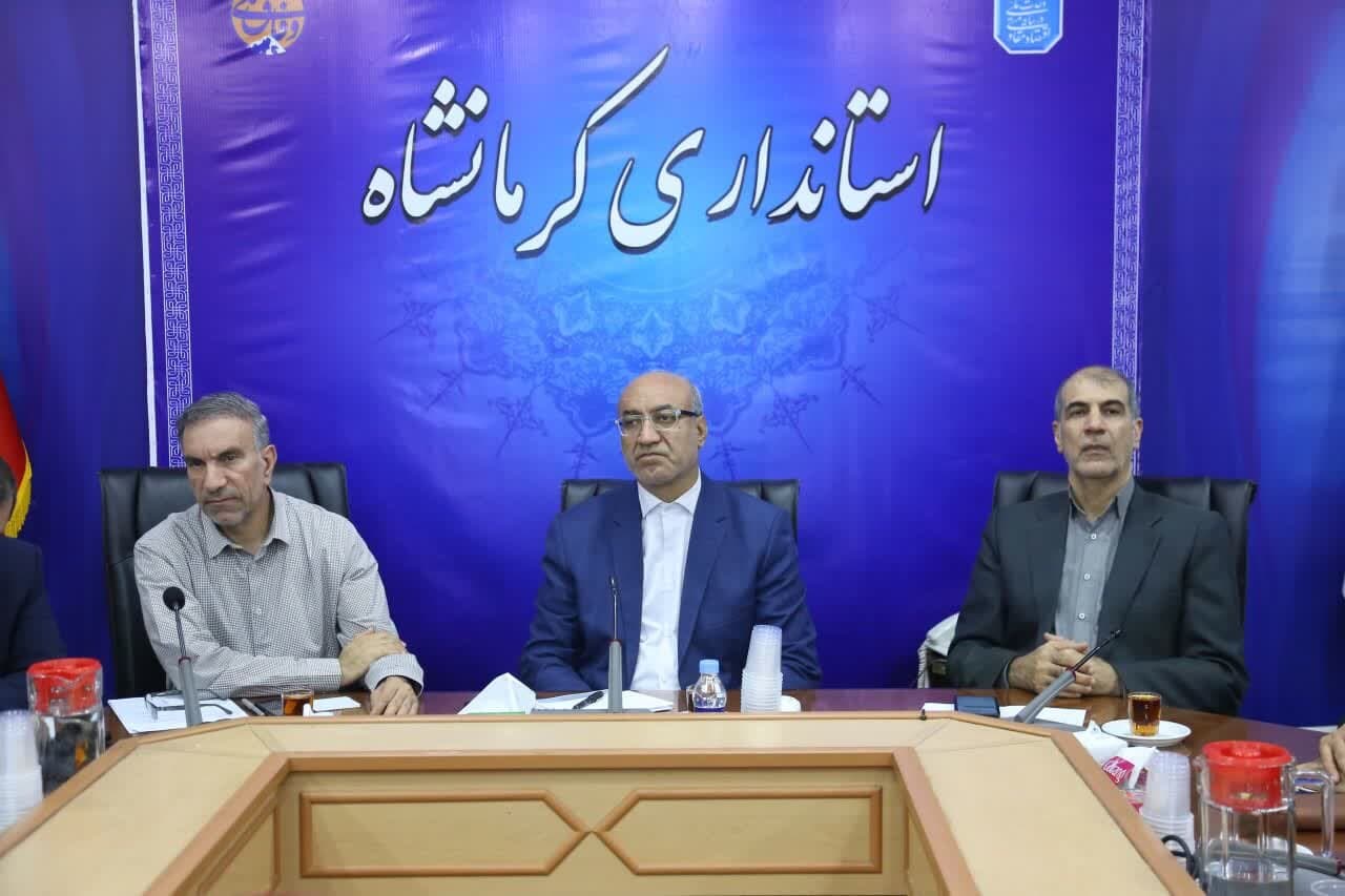 تصویر خبر: حبیبی: دورکاری پنجشنبه‌های کرمانشاه تا پایان سال ادامه دارد