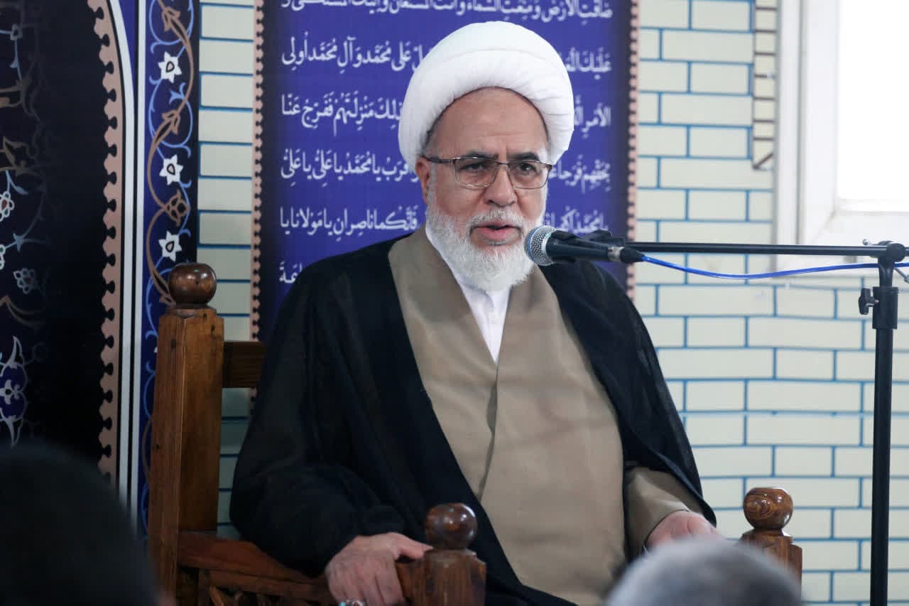 تصویر خبر: امام جمعه کرمانشاه: حمایت از مدارس علمیه خواهران ضروری است