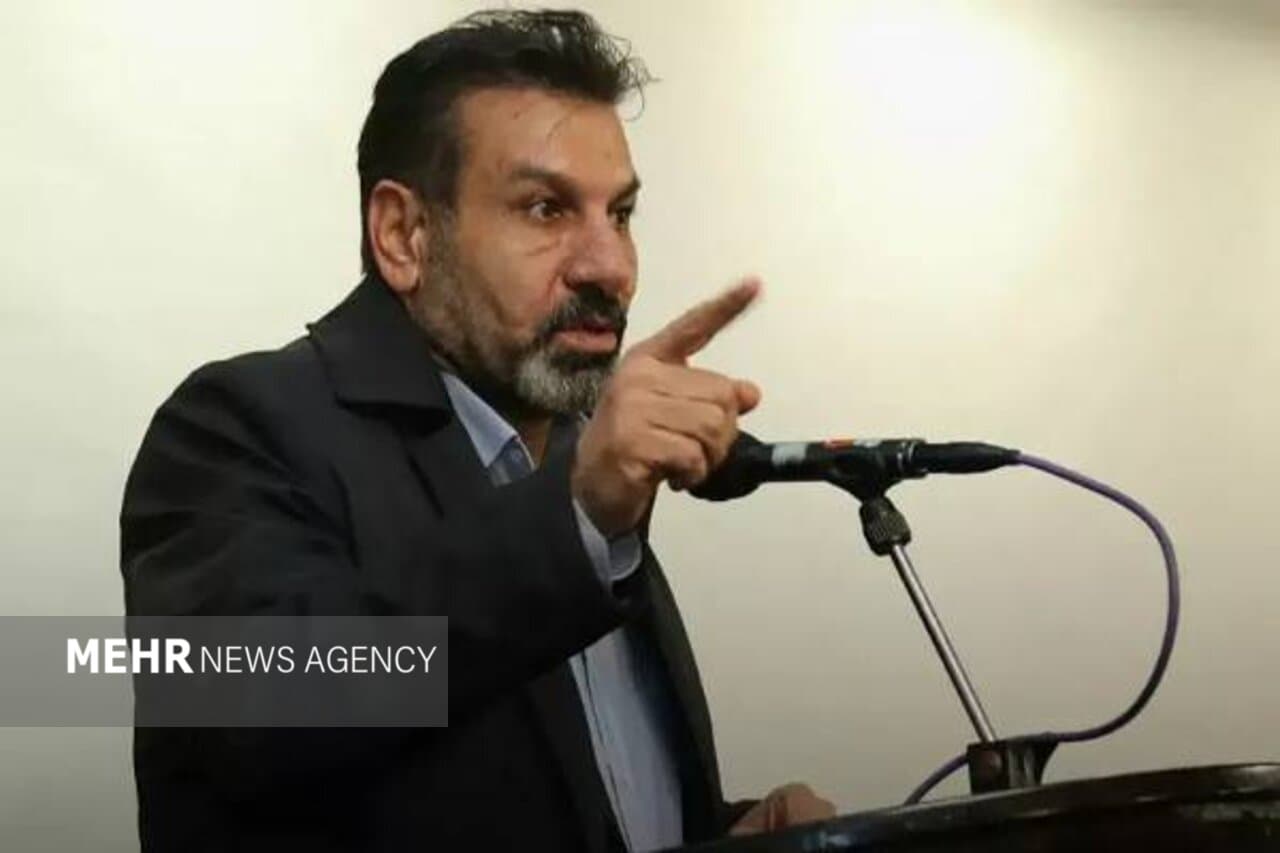 تصویر خبر: مومنی: محدودیت‌های استقلال می‌تواند فرصتی برای جوان‌گرایی باشد