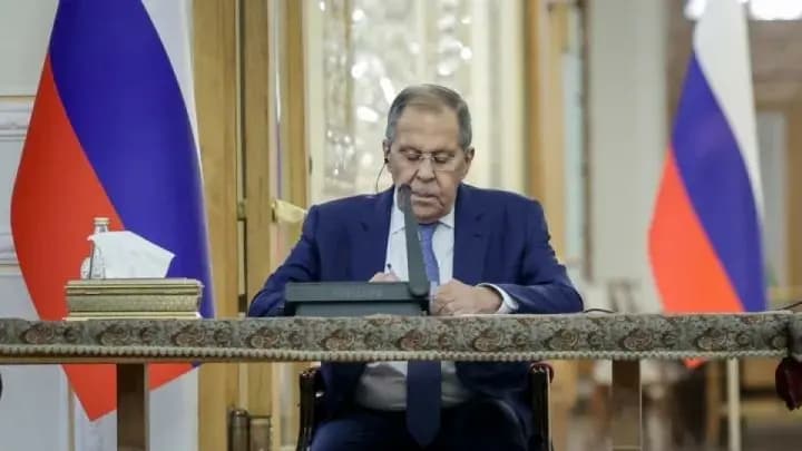 تصویر خبر: لاوروف: به تعهدات خود در برابر ایران پایبندیم