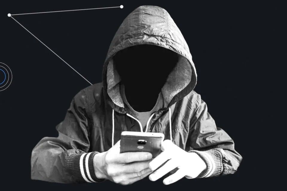 تصویر خبر: یک هکر با لشکری از عامل‌های هوش مصنوعی به بیش از ۱۲۰۰ وب‌سایت حمله کرد / تهدیدی فراتر از ابزارهای خودکار قدیمی
