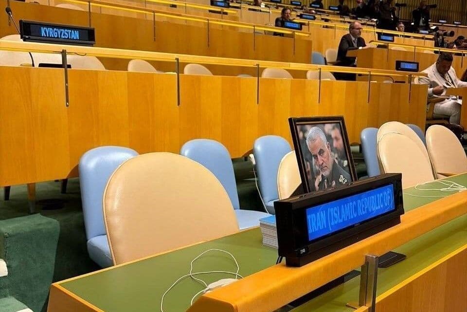 تصویر خبر: بقائی: تاریخ بعضی رفتگان را بیش از زندگان به یاد می‌آورد