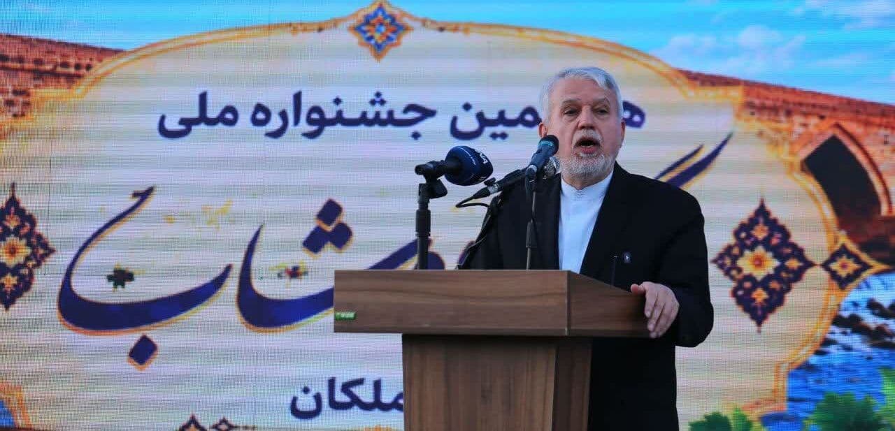 تصویر خبر: وزیر میراث فرهنگی: تدریس فرهنگ و تمدن آذربایجان در مدارس و دانشگاه‌ها الزامی شود
