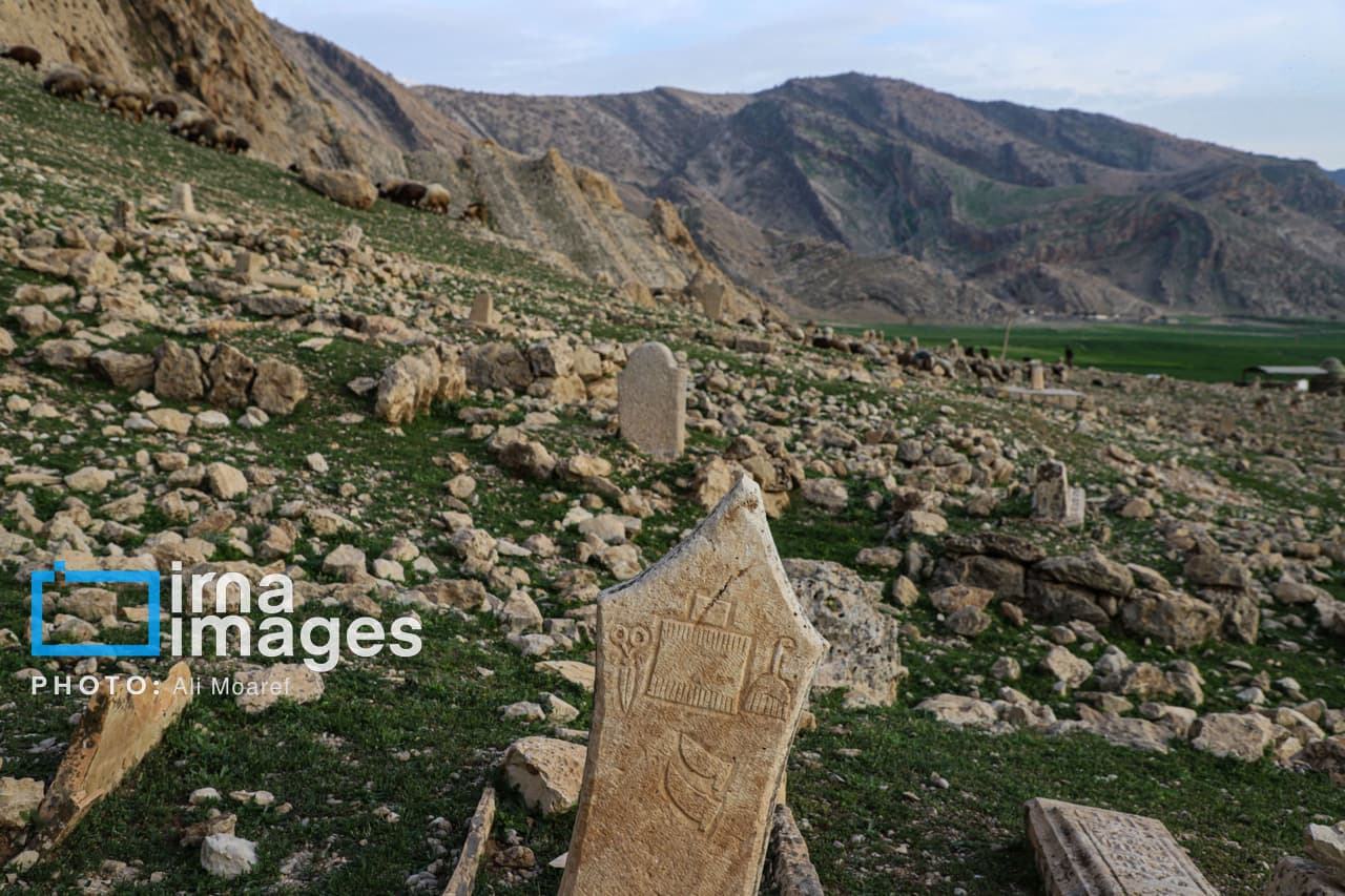 تصویر خبر: ۱۵ اثر تاریخی منقول خوزستان تاییدیه شورای ملی ثبت را دریافت کردند