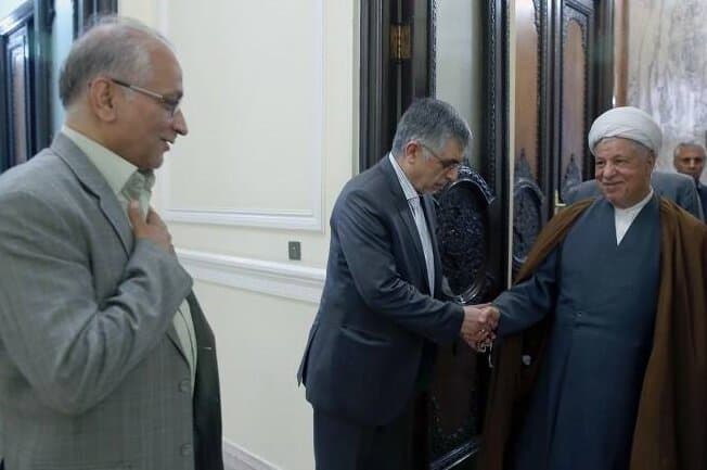 تصویر خبر: دروغ‌بافی درباره روابط ایران و چین؛ ماموریت «پسرعموی همسرِ امیرکبیر زمان» چیست؟