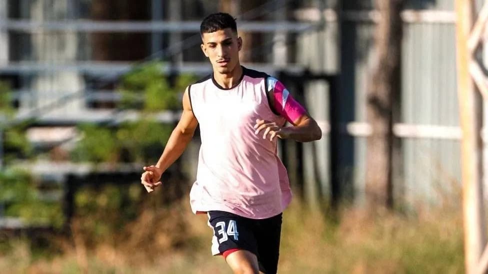 تصویر خبر: محمودی: حضور در تیم ملی افتخار بزرگی است/ برای حضور در جام ملت‌ها تلاش می‌کنم