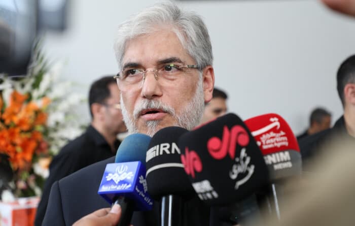تصویر خبر: وزیر علوم: توسعه علمی، شرط بقای ایران است