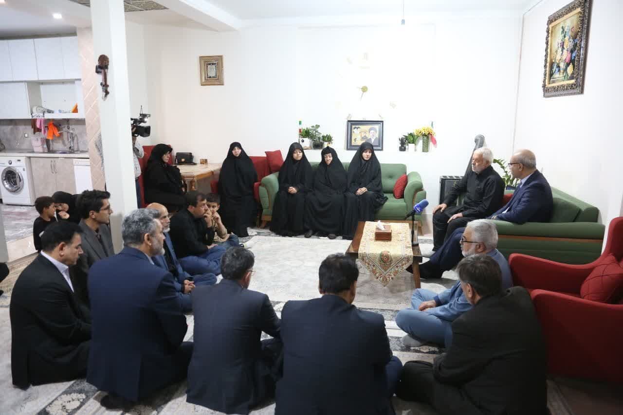 تصویر خبر: استاندار کرمانشاه: شهید کهریزی هیمنه ابرقدرت‌ها را در هم شکست