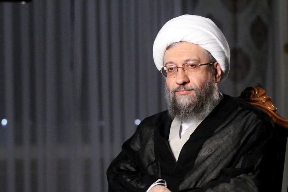 تصویر خبر: پیام تسلیت آیت الله آملی لاریجانی در پی درگذشت پدر سپهبدشهید سید عبدالرحیم موسوی