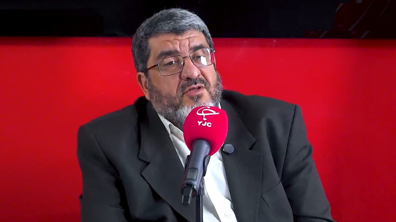 تصویر خبر: فواد ایزدی: هر امتیازی بدهیم، تحریم‌ها برداشته نمی‌شود