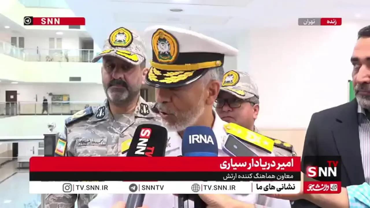 تصویر خبر: امیر دریادار سیاری: تنگه هرمز بسته است / هر کسی بدون هماهنگ وارد شود در اخبار می‌بینید چه اتفاقی می‌افتد