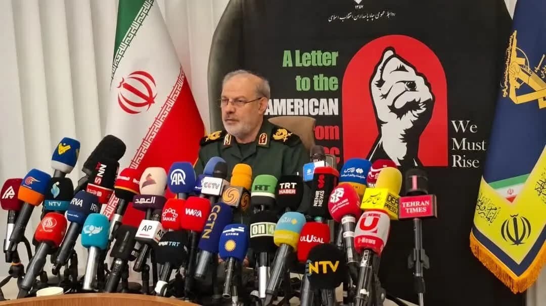 تصویر خبر: سردار محبی: درگیری‌ها شکل دیگری پیدا بکند، سلاح‌های جدیدی به میدان خواهیم آورد