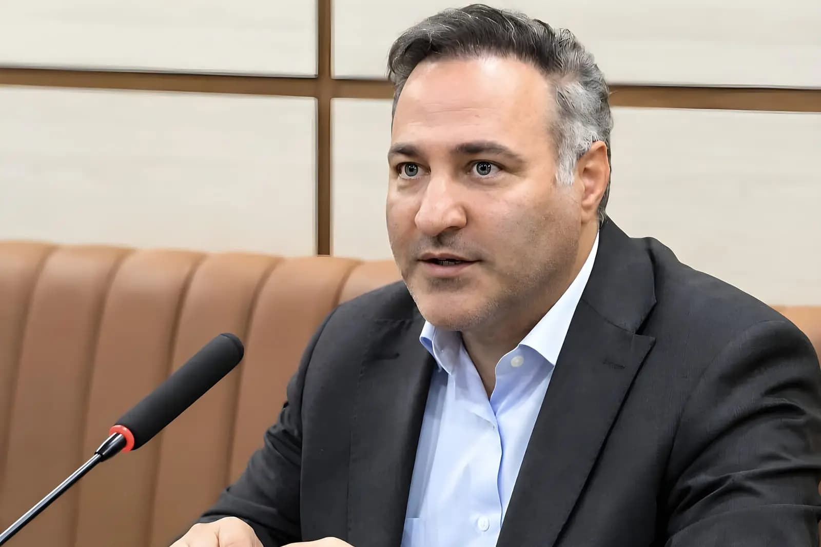 تصویر خبر: درخواست نظارت بر بازار موبایل و جلوگیری از قیمت‌سازی‌های غیرمنطقی