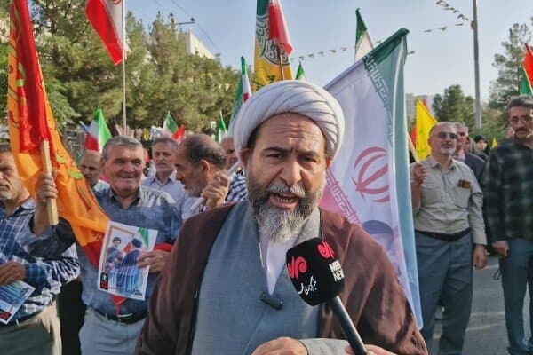 تصویر خبر: شهریاری: مردم ایران تا شکست آمریکا و اسرائیل کوتاه نمی‌آیند