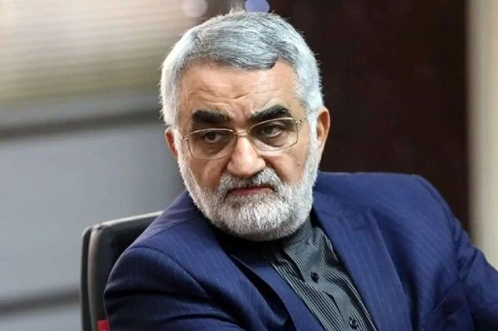 تصویر خبر: بروجردی: رئیس‌جمهور از موضع اقتدار ملت ایران سخن گفت