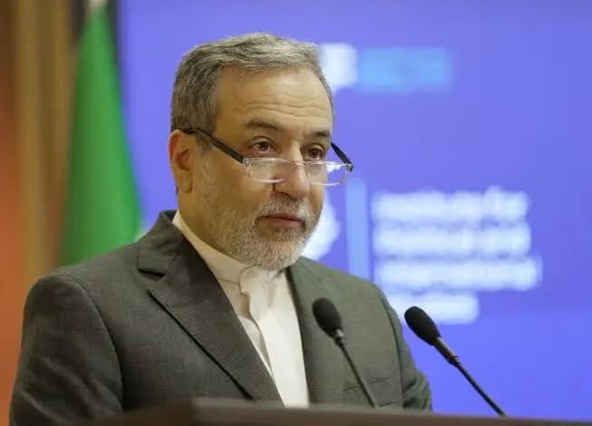 تصویر خبر: عراقچی: اگر آمریکا صداقت داشته باشد، ایران آماده است بار دیگر به دیپلماسی فرصت بدهد