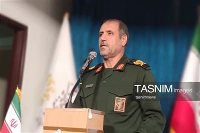 تصویر خبر: فرمانده سپاه بیت‌المقدس کردستان: اهالی رسانه افسران خط مقدم جنگ نرم هستند