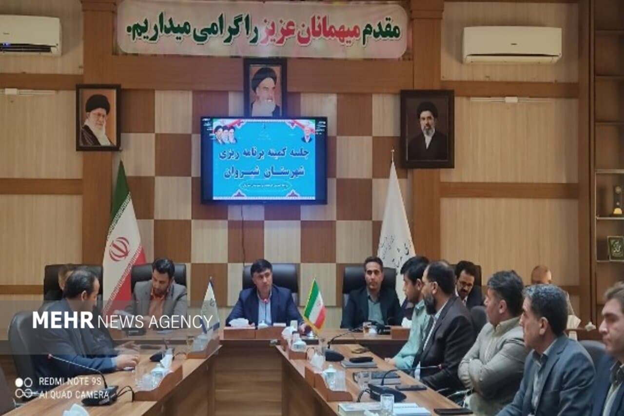 تصویر خبر: احمدی: پروژه‌های نیمه‌تمام شیروان تعیین تکلیف شوند