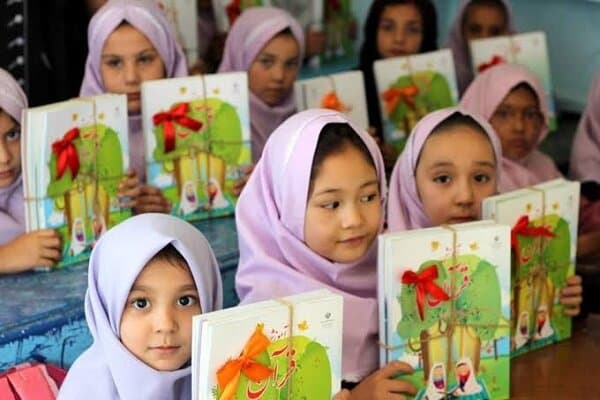 تصویر خبر: وزیر دادگستری: موانع تحصیل کودکان ایرانی و اتباع مجاز رفع شود