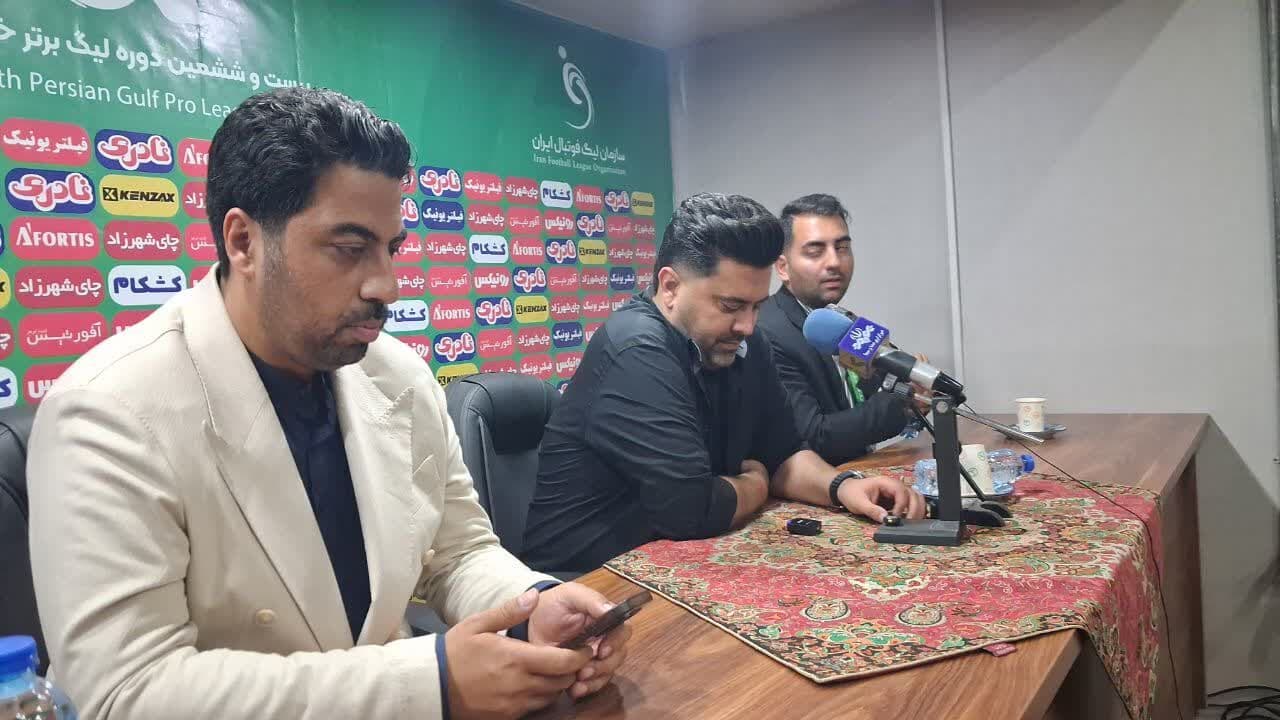 تصویر خبر: سرمربی چادرملو: بانوان یزدی با تشویق‌هایشان قوت قلب تیم بودند
