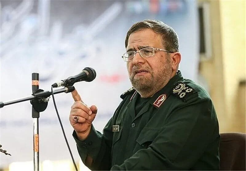 تصویر خبر: سرلشکر ایزدی: دشمن به خیال خود می‌خواهد شعب ابی طالب ایجاد کند/ دشمنان حدود ۷۰۰ کیلومتر دور از تنگه هرمز هستند