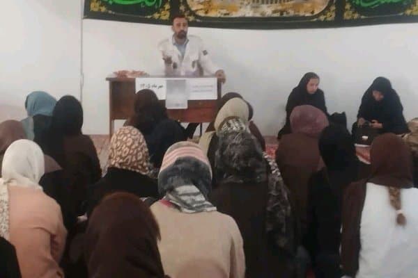 تصویر خبر: زارعی: آگاهی والدین کلید پیشگیری از آسیب‌های نوجوانی است