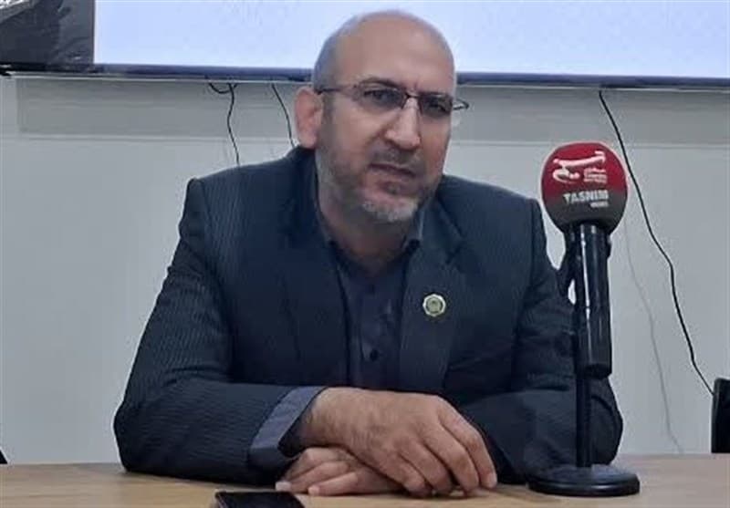 تصویر خبر: تاکید بر توسعه شبکه خادم‌یاری و میدان دادن به جوانان در استان مرکزی