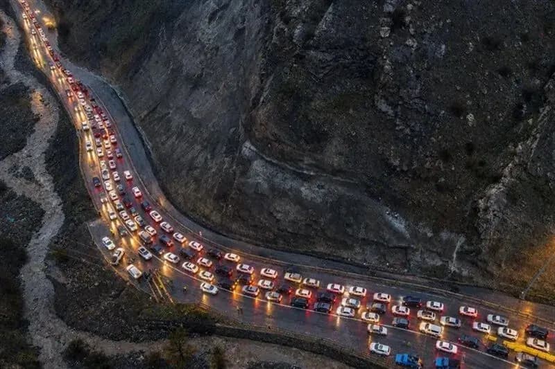 تصویر خبر: جاده چالوس و آزادراه تهران ـ شمال یک‌طرفه شد