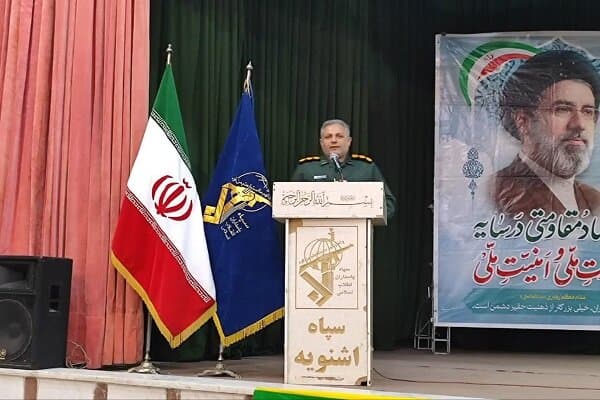تصویر خبر: عباس‌زاده: ظرفیت معتمدان و عشایر در مقابله با جنگ شناختی تقویت شود