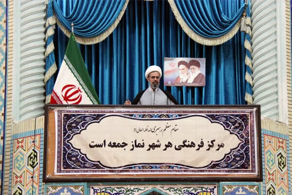 تصویر خبر: نوری: مسئولان برای مهار تورم و احیای نماز در جامعه اهتمام داشته باشند