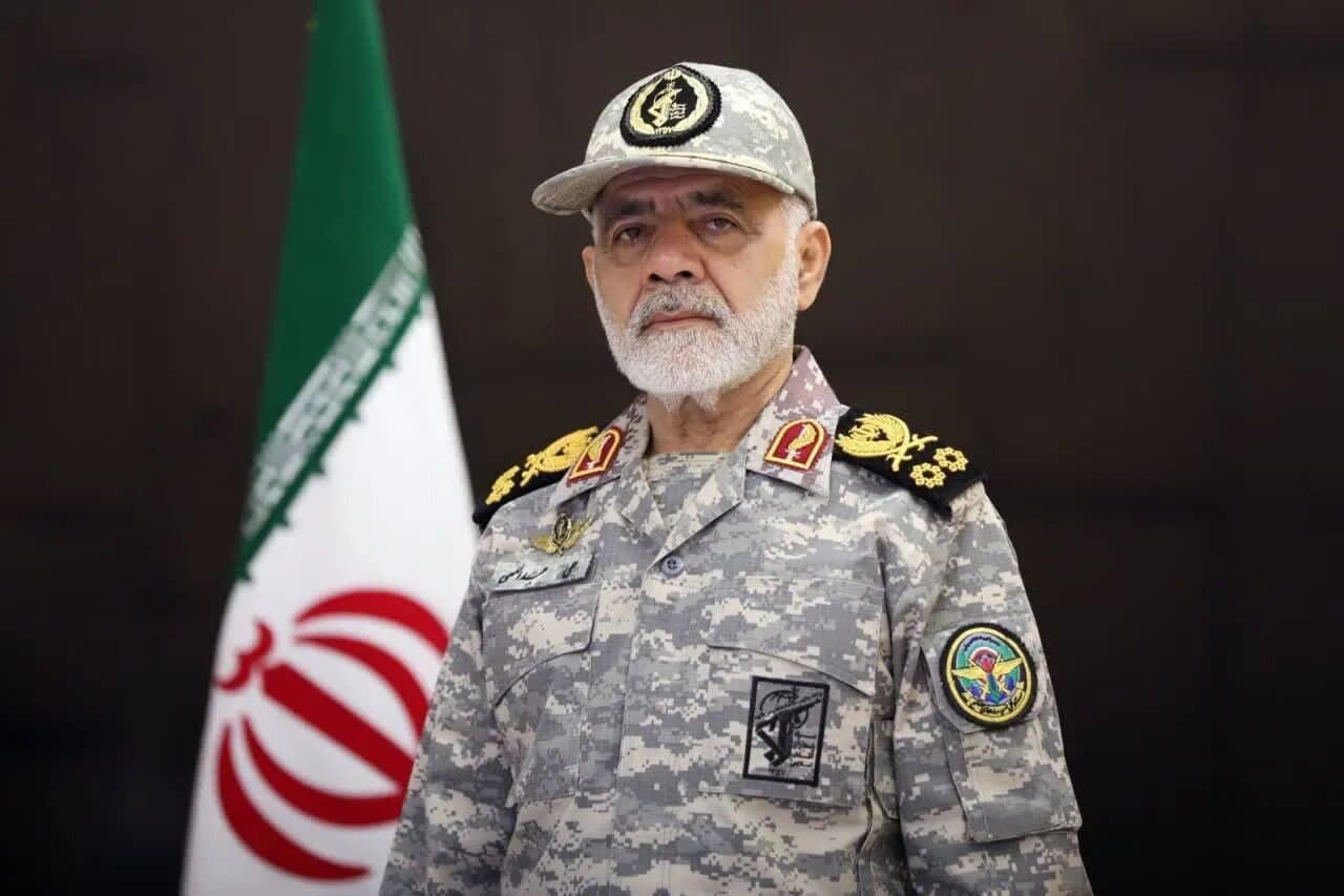 تصویر خبر: رئیس ستادکل نیروهای مسلح: جنگ جدیدی علیه ایران آغاز شود، دامن همه را می‌گیرد