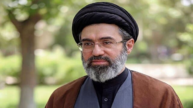 تصویر خبر: رهبر معظم انقلاب: فتح قله‌های پیشرفت، مأموریت تاریخی دانش‌آموزان و دانشجویان است