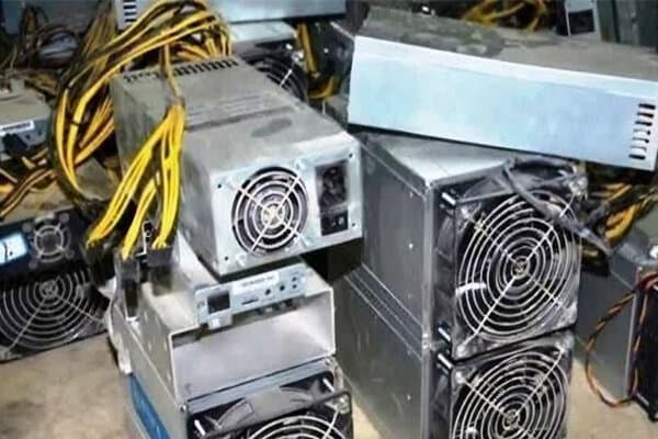 تصویر خبر: مظفری: ۱۲ دستگاه ماینر قاچاق در قروه کشف شد