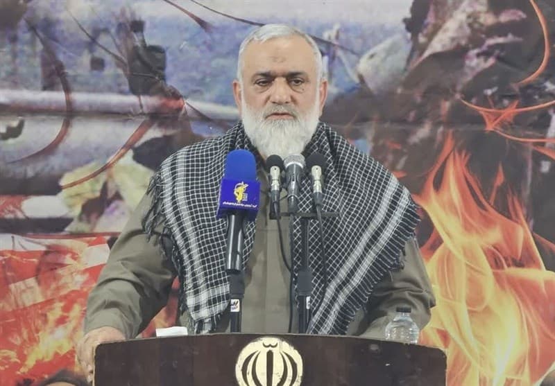 تصویر خبر: سردار نقدی: دشمن می‌خواهد مردم را از حاکمیت جدا کند