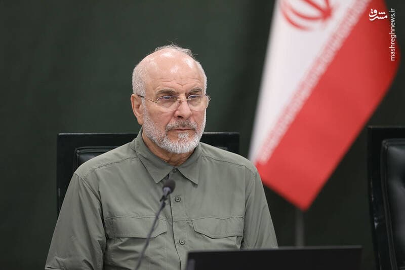 تصویر خبر: واکنش قالیباف به دستاورد امروز دلاوران سپاه: برنامهٔ زیردریایی‌های هوشمند آمریکا ناک اوت شد