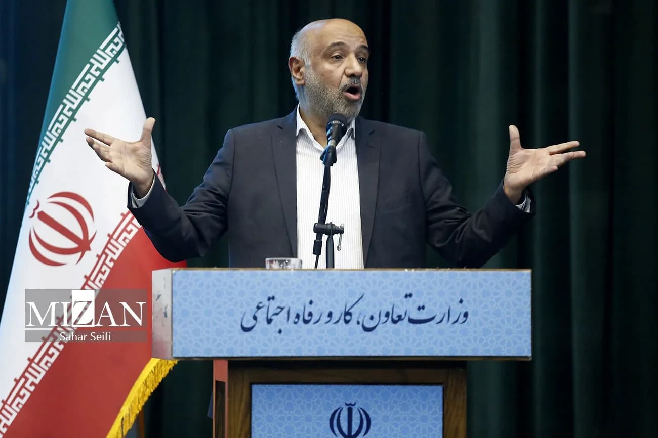 تصویر خبر: میدری: تلاش می‌کنیم افزایش کالابرگ اقشار هدف از ۱۵ مهر آغاز شود