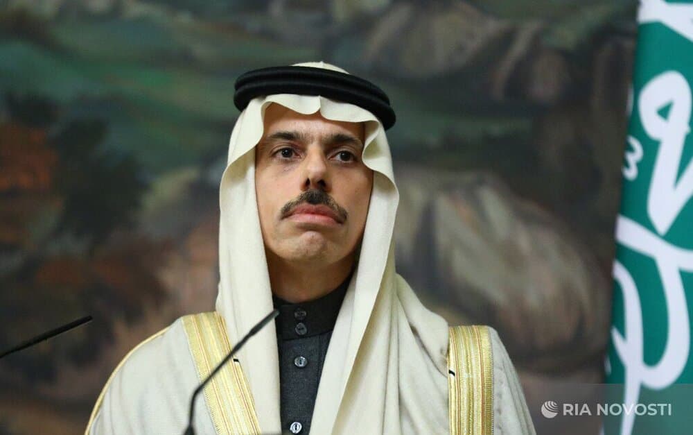 تصویر خبر: فیصل بن فرحان: تمامیت ارضی عربستان خدشه‌ناپذیر است هرگونه اختلال در مسیر انرژی پیامدهایی فراتر از منطقه خواهد داشت