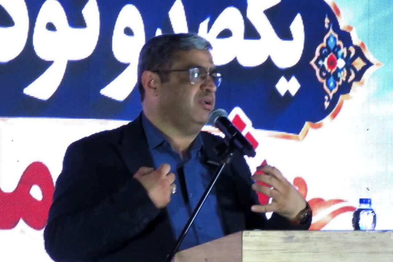 تصویر خبر: عزیزی: افزایش تاب‌آوری راه مقابله با سلطه‌ پذیری است