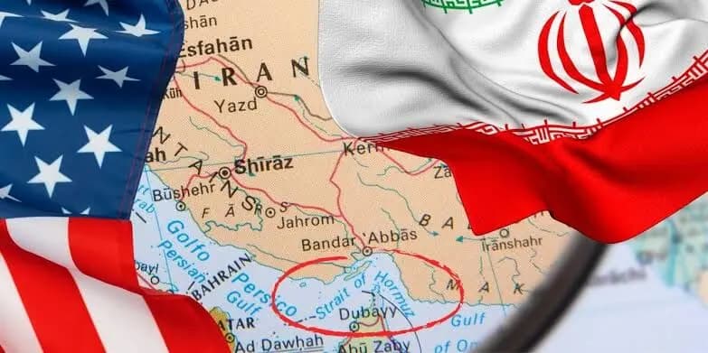 تصویر خبر: کوروش احمدی: پنجره دیپلماتیک ایران و آمریکا فعلاً بسته شد