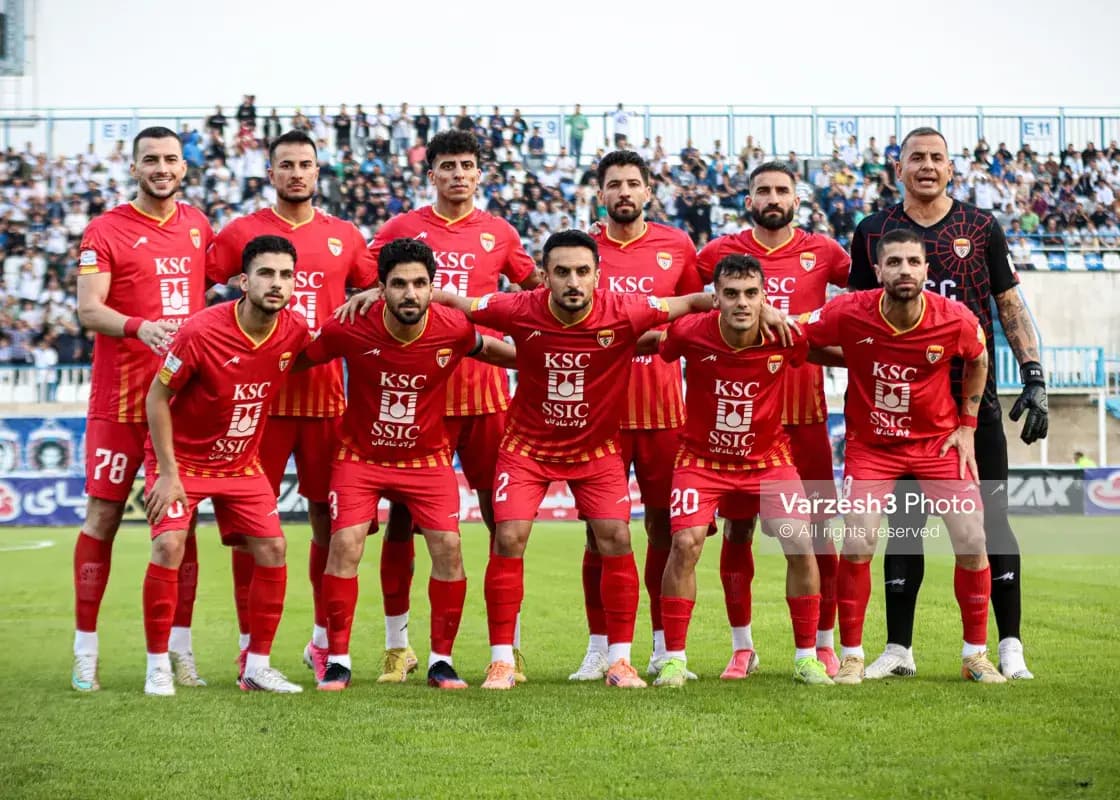 تصویر خبر: یک پرسپولیسی جای یک استقلالی در ترکیب فولاد!