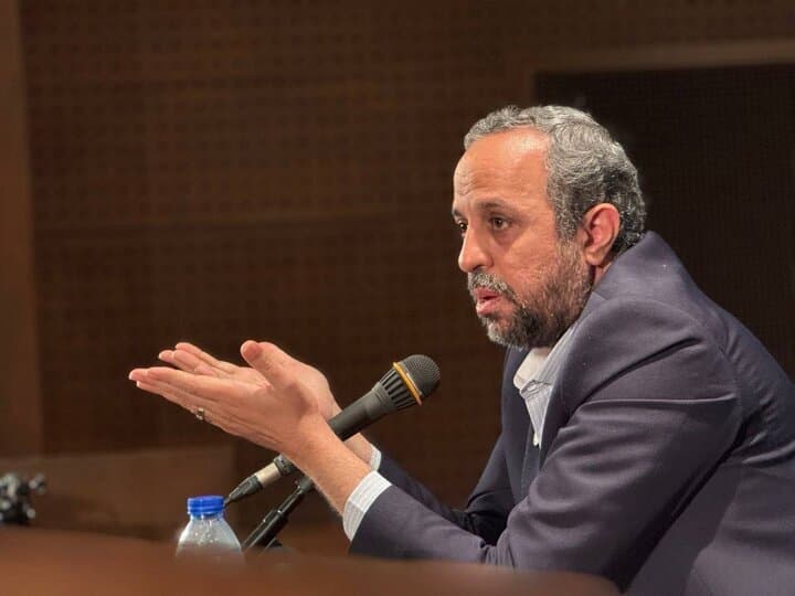 تصویر خبر: مشاور قالیباف: هم جنگ و هم مذاکره با هدف توافقی تاکتیکی است که تنها راه بازدارندگی محسوب می‌شود/ باید دشمن دوباره به تفاهم‌نامه اسلام‌آباد مجبور شود
