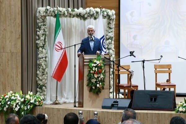 تصویر خبر: شهریاری: تعرفه پرستاری در مجلس تصویب شد