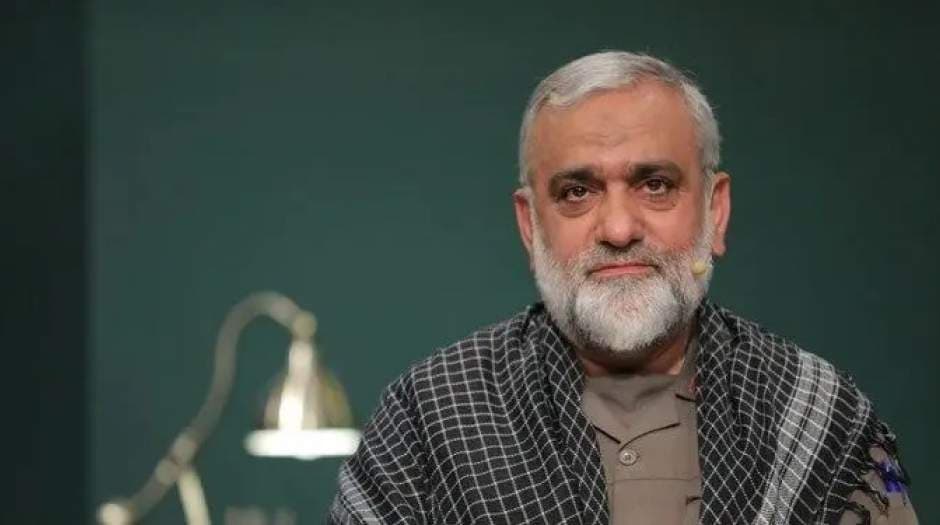 تصویر خبر: نقدی: رزمندگان با آمادگی رزمی بالا از جزایر خلیج فارس حراست می‌کنند