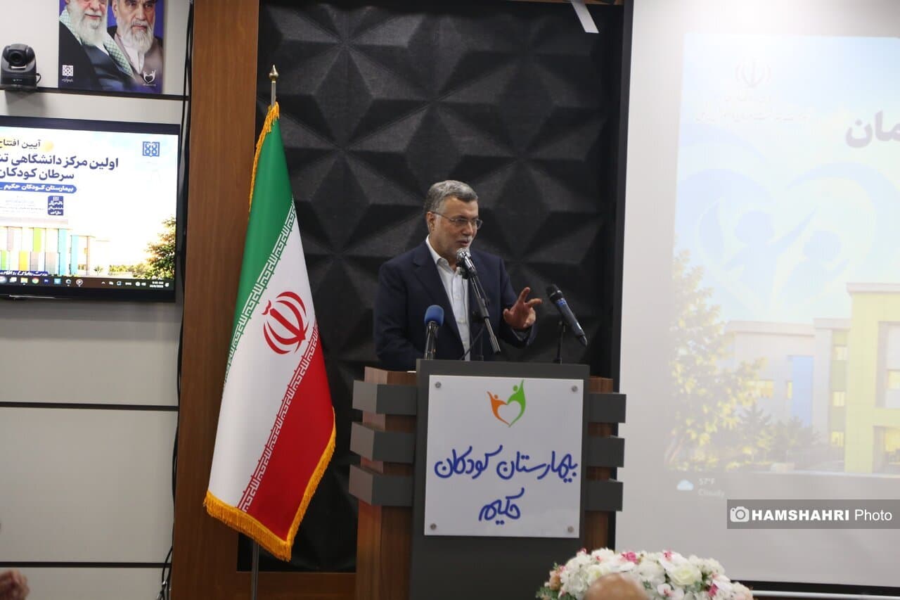تصویر خبر: وزیر بهداشت: درباره طاعون جای نگرانی وجود ندارد