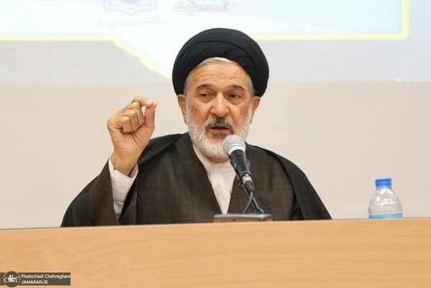 تصویر خبر: علی عماد، مشاور رئیس جمهور: سرمایه اجتماعی ایران پس از جنگ و در حین جنگ بیشتر شد/ آمادگی دفاع از هویت ملی-اسلامی و تمامیت ارضی ایران همواره وجود دارد/ دولت چهاردهم جریانی عمل نکرد و به سمت همبستگی اجتماعی رفت